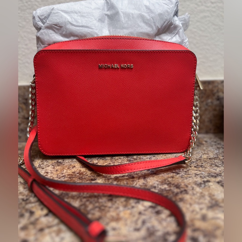 Michael Kors Jet Set Cross Body Bag